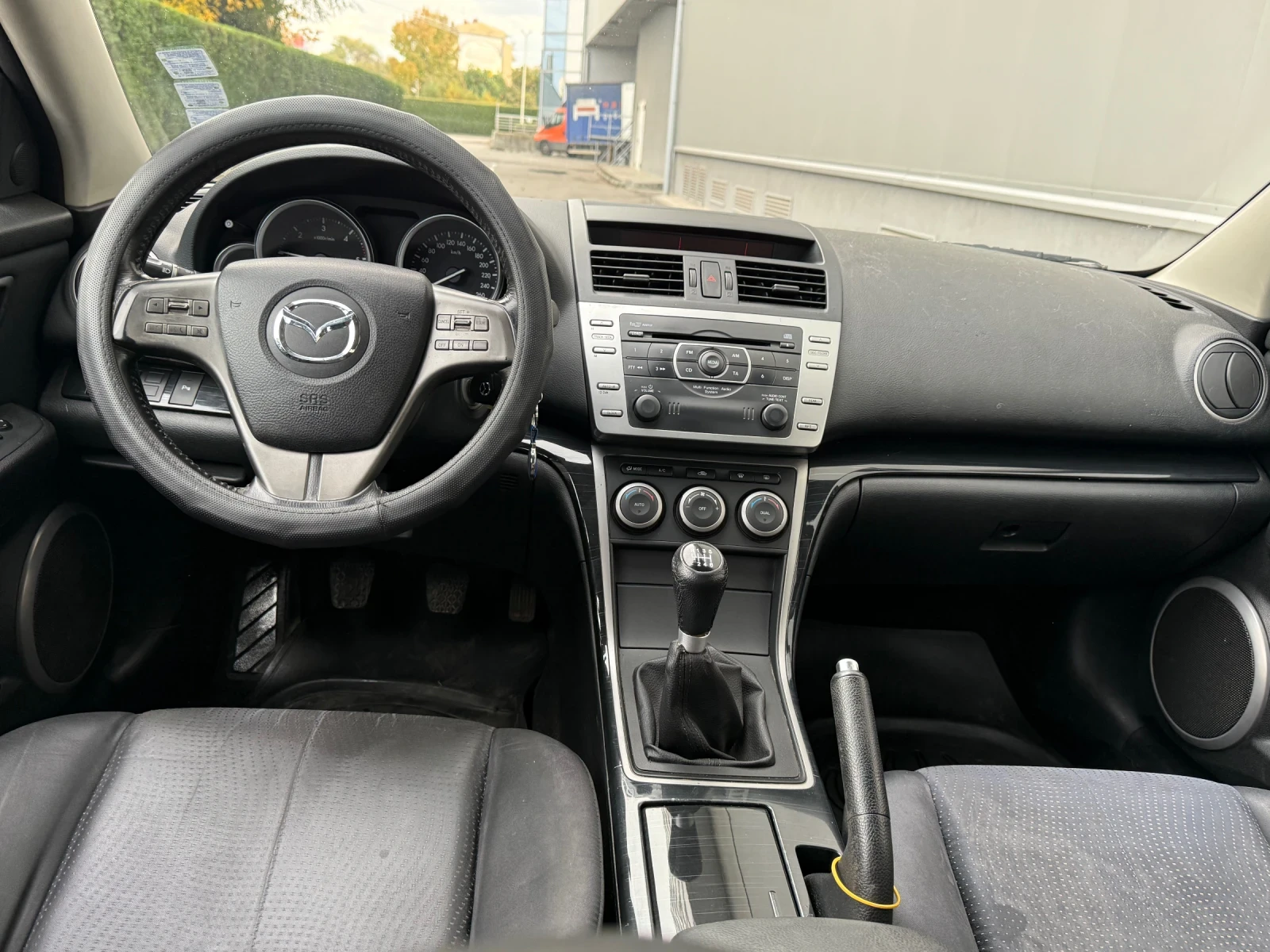Mazda 6 2.0 dizel, снимка 10 - Автомобили и джипове - 56551662