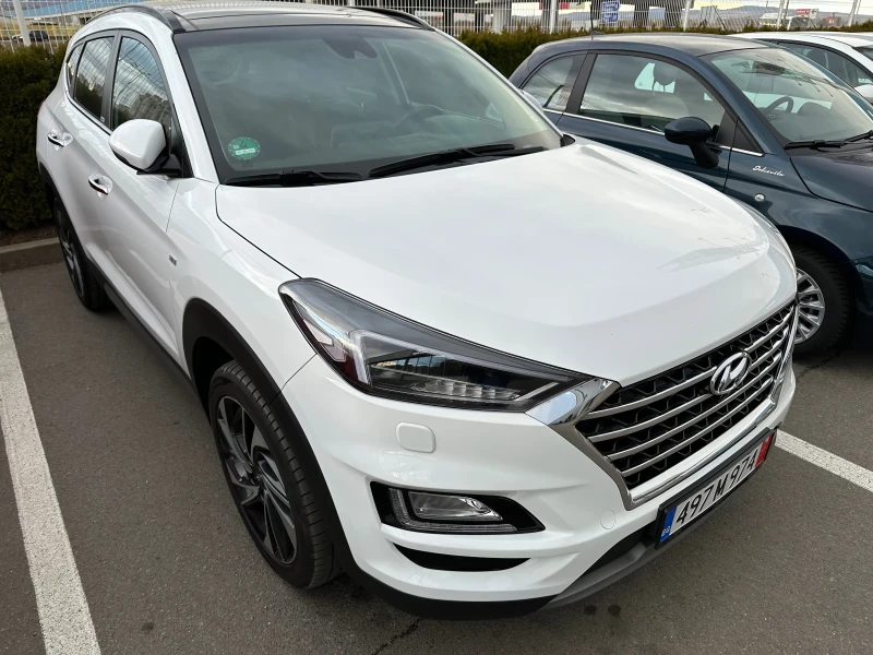 Hyundai Tucson, снимка 3 - Автомобили и джипове - 47088161