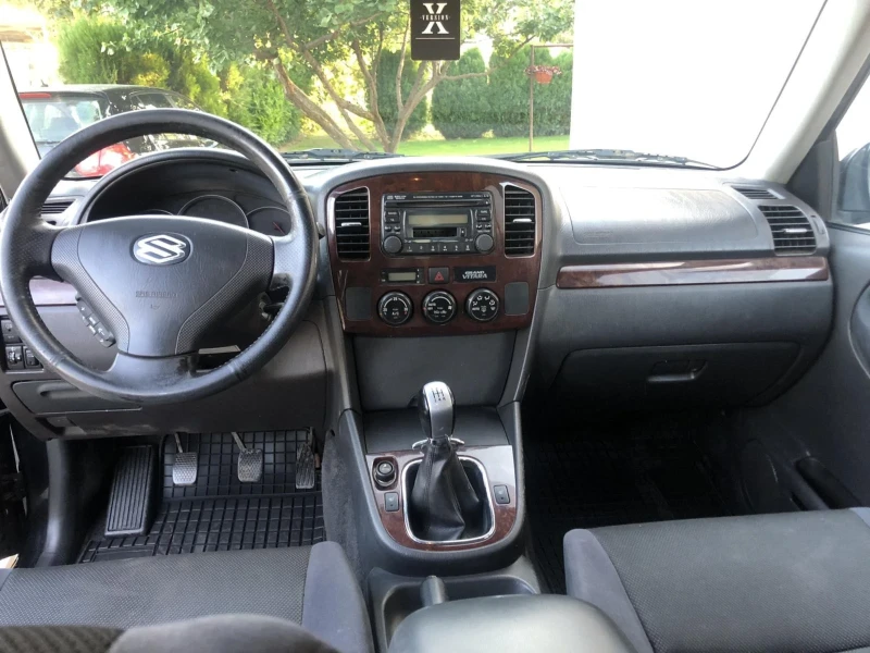 Suzuki Grand vitara 2.0HDI facelift, снимка 7 - Автомобили и джипове - 47374700