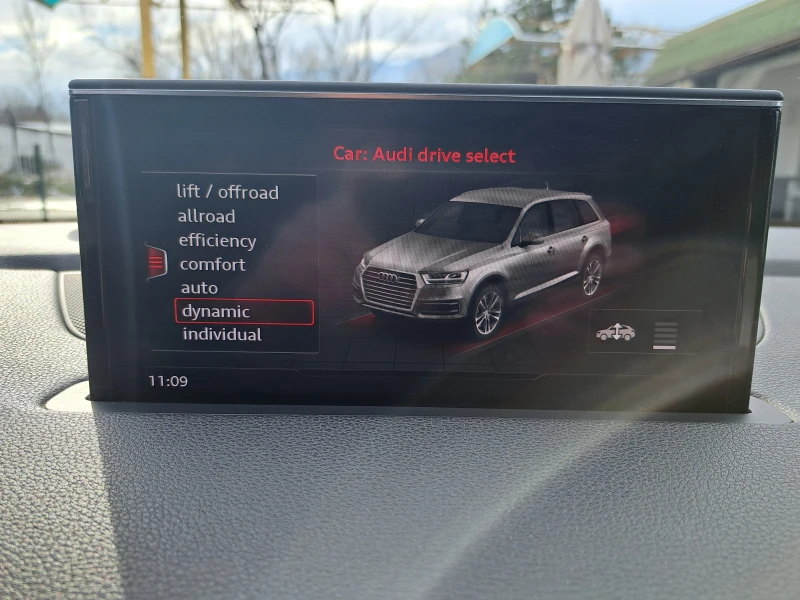 Audi SQ7 4.0 TDI, снимка 11 - Автомобили и джипове - 48073732