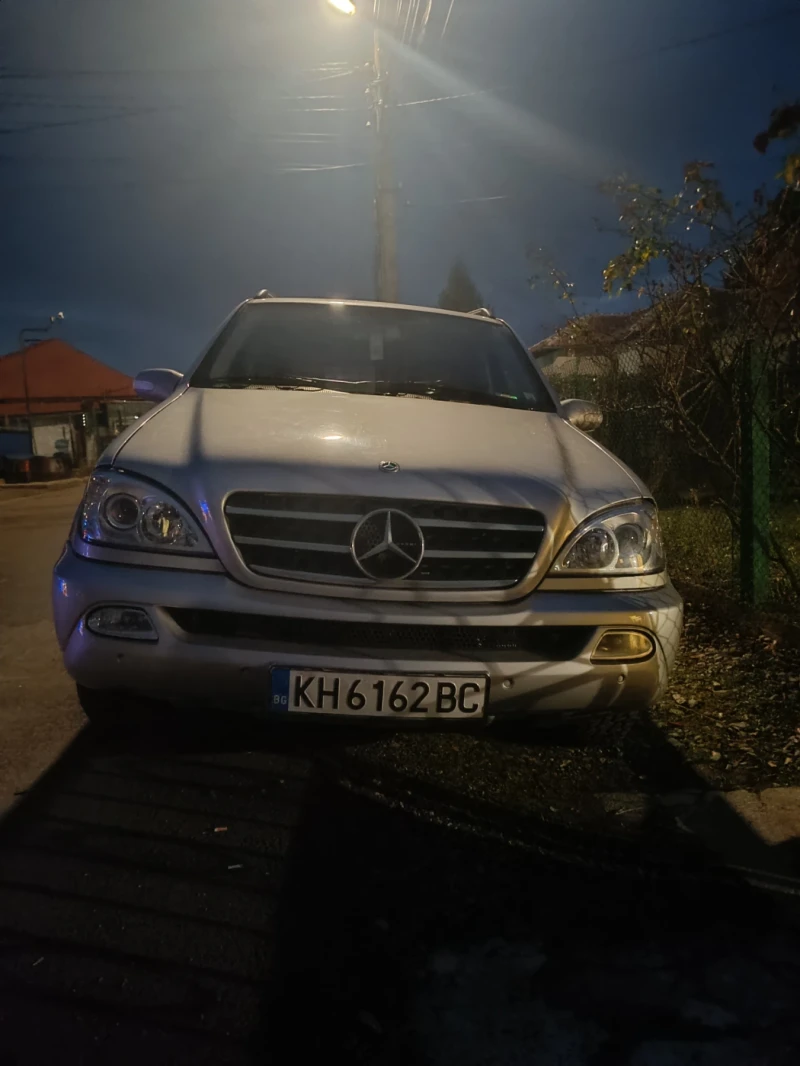 Mercedes-Benz ML 270, снимка 12 - Автомобили и джипове - 48749913