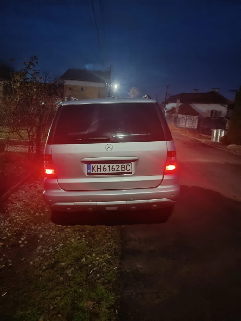 Mercedes-Benz ML 270, снимка 5 - Автомобили и джипове - 48749913