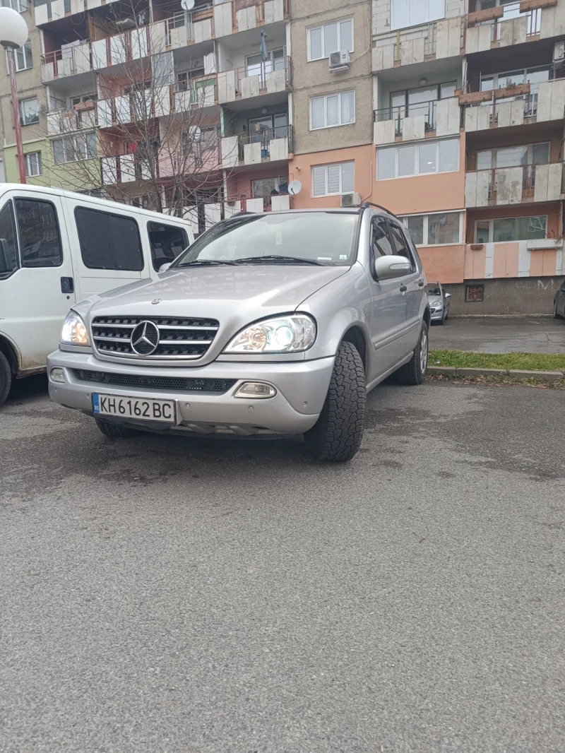 Mercedes-Benz ML 270, снимка 8 - Автомобили и джипове - 48749913