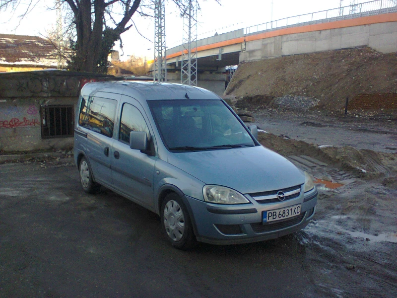 Opel Combo, снимка 3 - Автомобили и джипове - 48759698