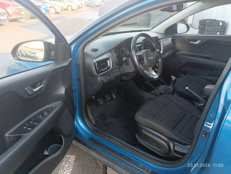 Kia Stonic 1.0 ТУРБО ГАРАНЦИЯ, снимка 9 - Автомобили и джипове - 48811059