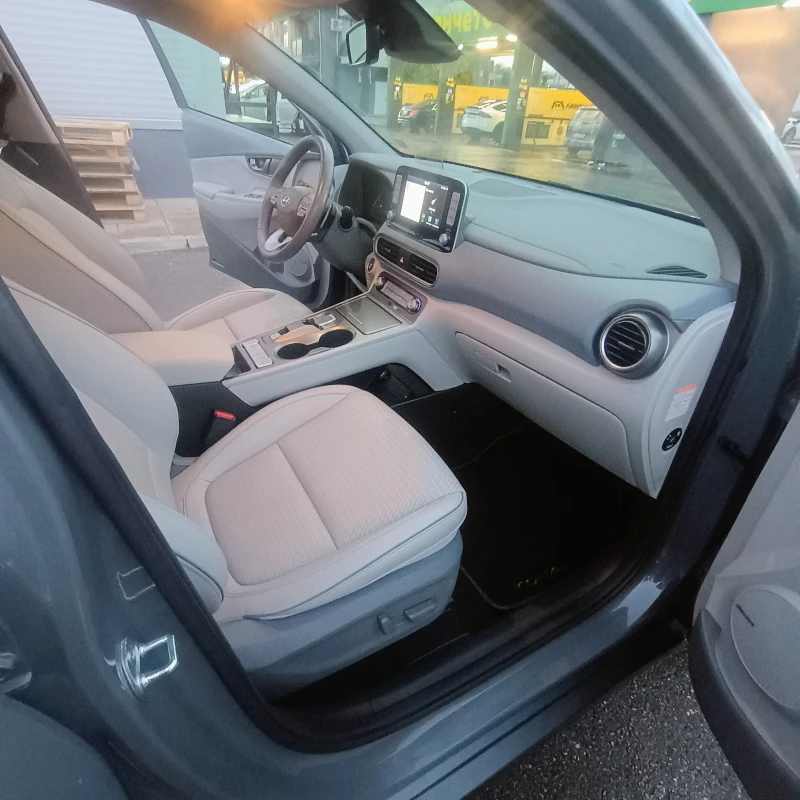 Hyundai Kona 01.2020 / 51800 km !!! 64 kw PREMIUM, снимка 8 - Автомобили и джипове - 52504595
