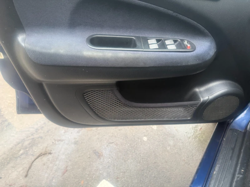 Honda Hr-v 1.6i 16v 105HP, снимка 11 - Автомобили и джипове - 53223233