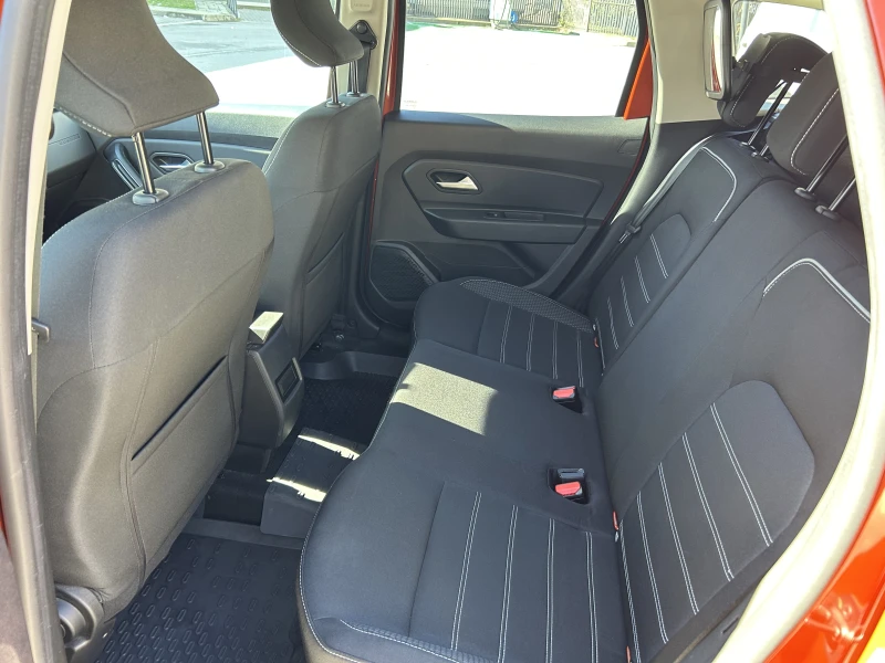 Dacia Duster ECO-G, снимка 7 - Автомобили и джипове - 53261934