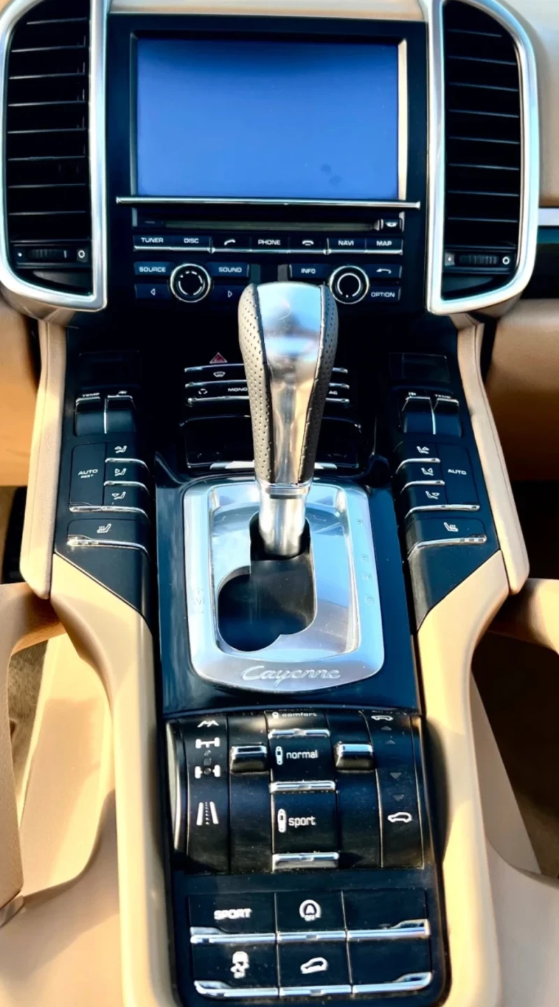Porsche Cayenne 3 Diesel GTS , снимка 8 - Автомобили и джипове - 53386759