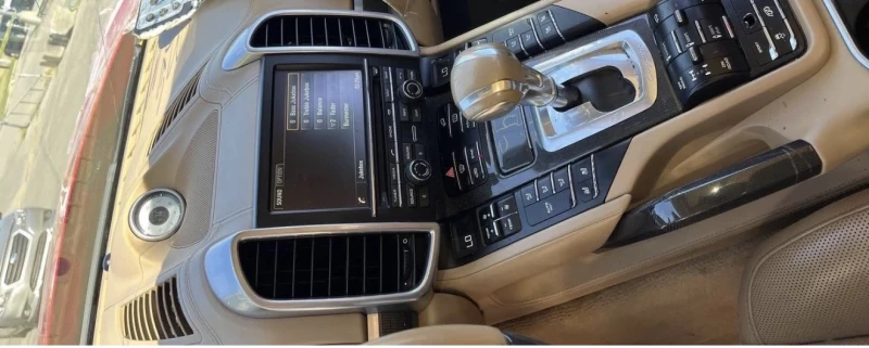 Porsche Cayenne GTS, снимка 7 - Автомобили и джипове - 53490579