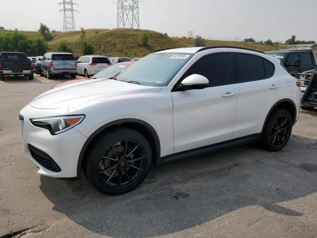 Alfa Romeo Stelvio TI SPORT, снимка 2 - Автомобили и джипове - 47235303