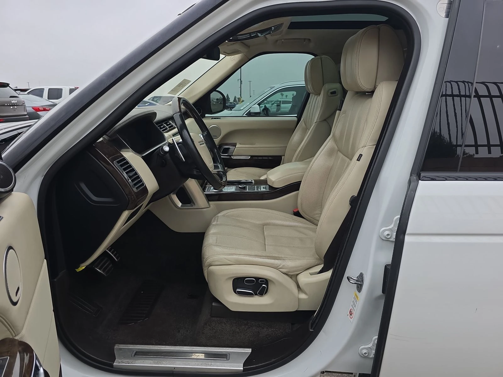 Land Rover Range rover Autobiography  - изображение 6