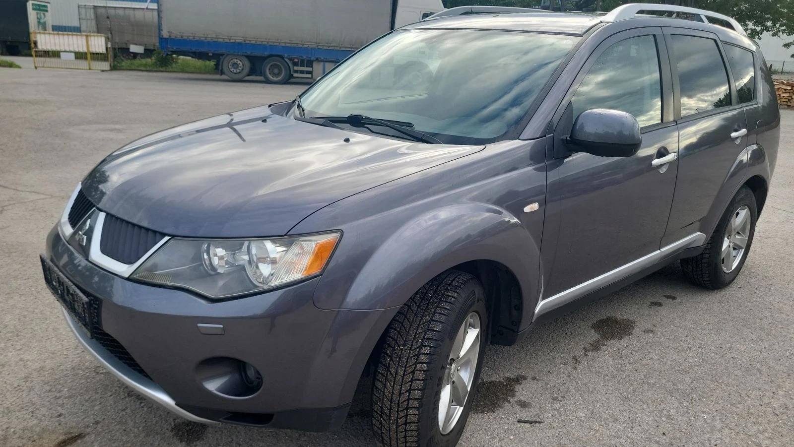 Mitsubishi Outlander  - изображение 2