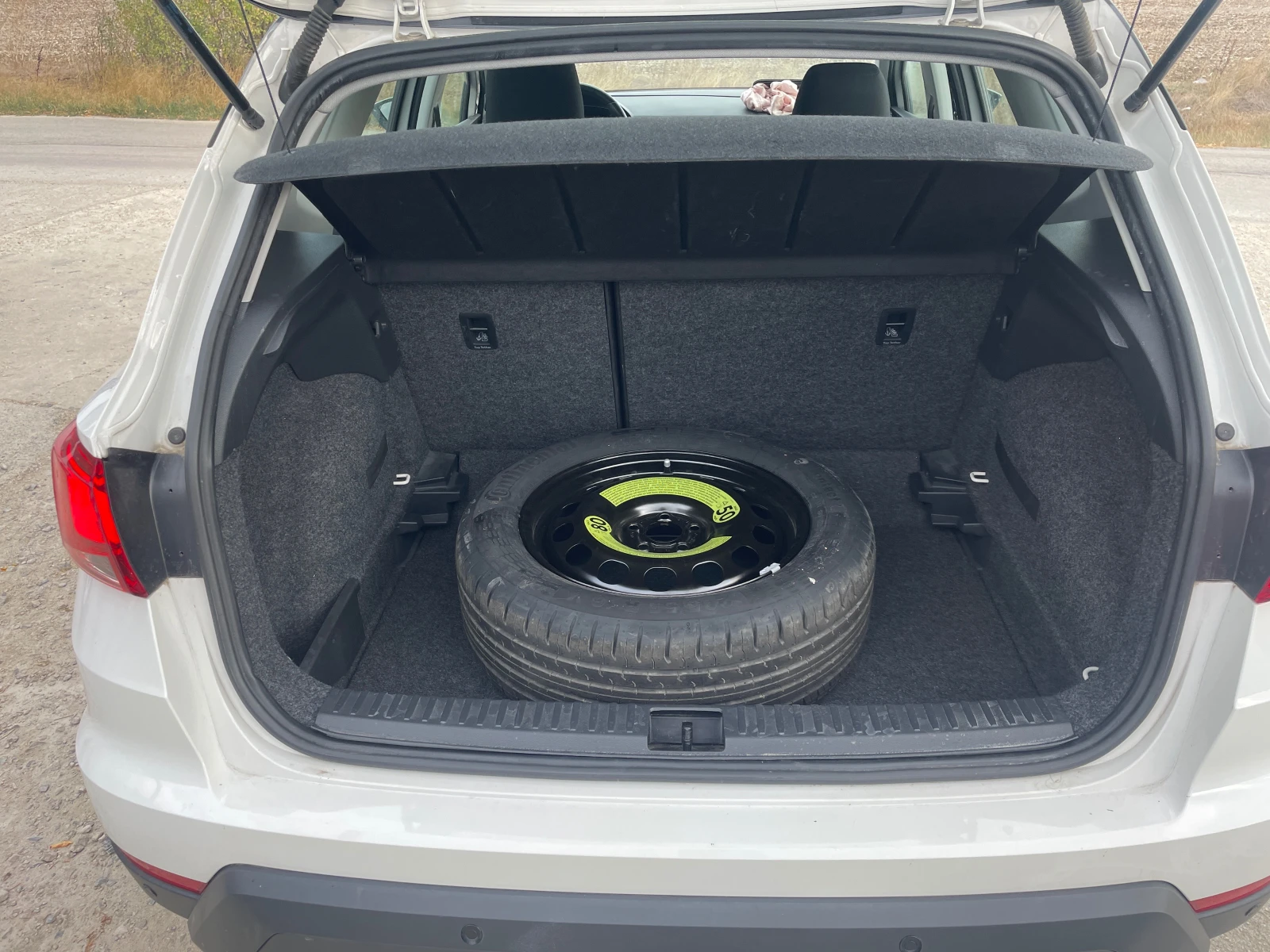Seat Arona 1.0 TSI - изображение 10