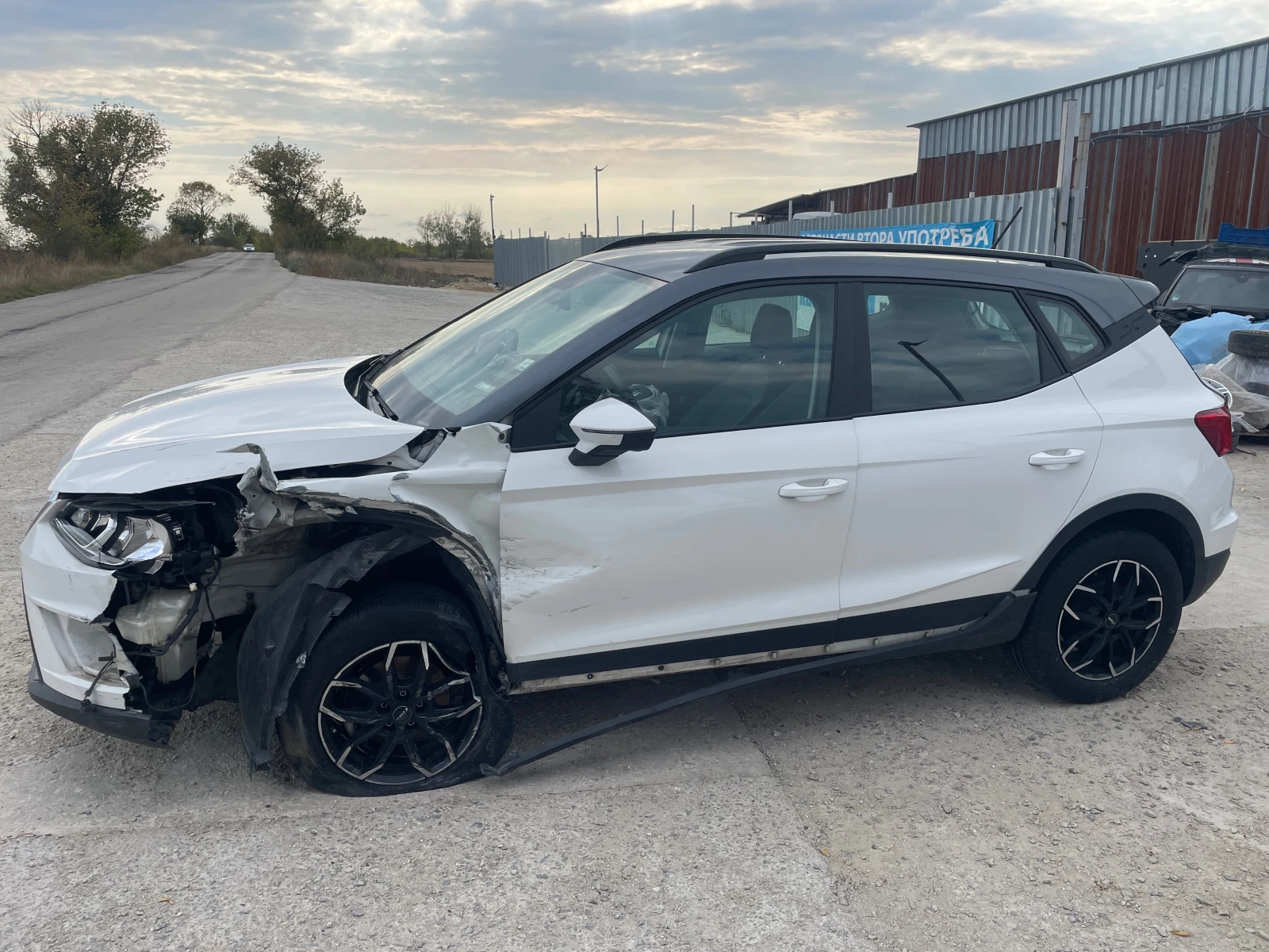 Seat Arona 1.0 TSI - изображение 4