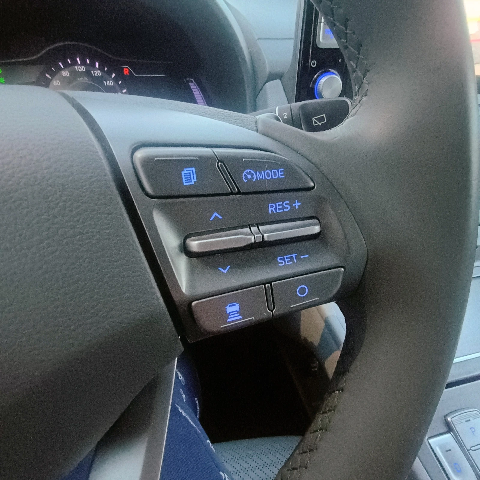 Hyundai Kona 01.2020 / 52200 km !!! 64 kw PREMIUM | Mobile.bg � ����������� 13