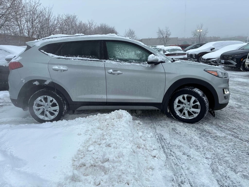 Hyundai Tucson Preferred  CARFAX | Mobile.bg � ����������� 3