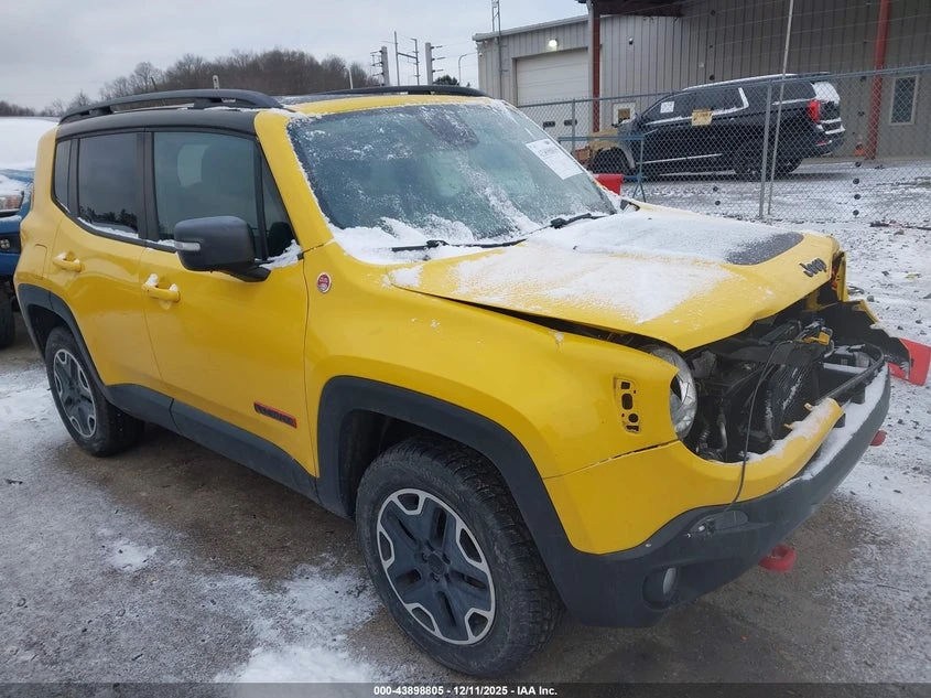Jeep Renegade 2.4L I-4 VVT, 180HP 4X4 Drive