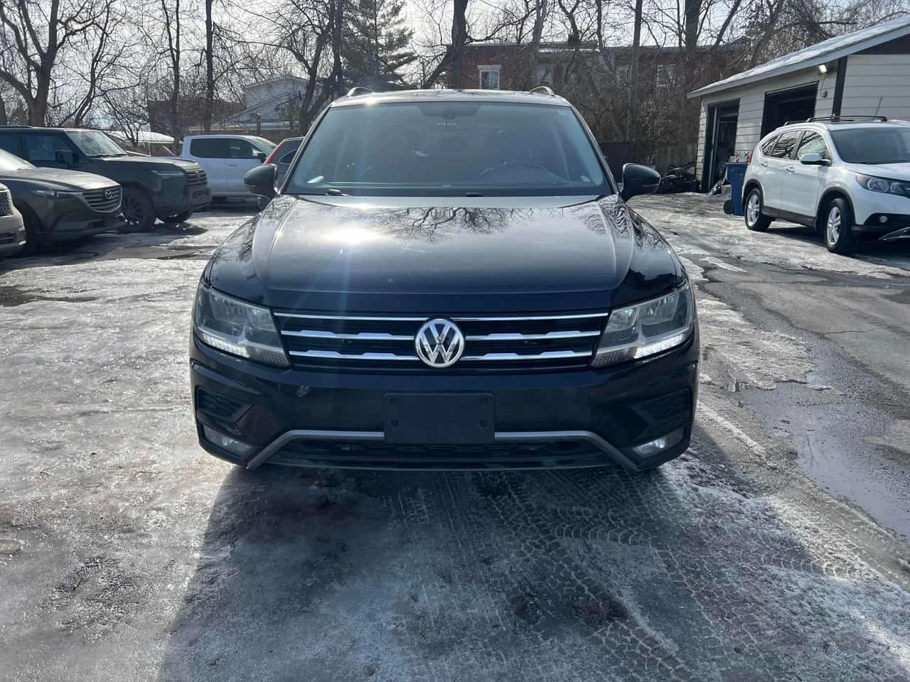 VW Tiguan SE 4MOTION | ШИБИДАХ | ПОДГРЕВИ | CAFAX, снимка 6 - Автомобили и джипове - 53751596