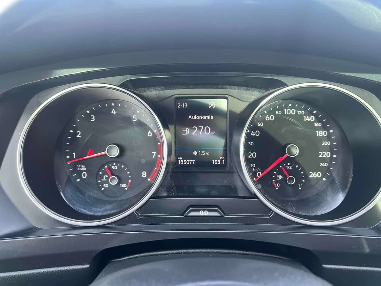 VW Tiguan SE 4MOTION | ШИБИДАХ | ПОДГРЕВИ | CAFAX, снимка 8 - Автомобили и джипове - 53751596