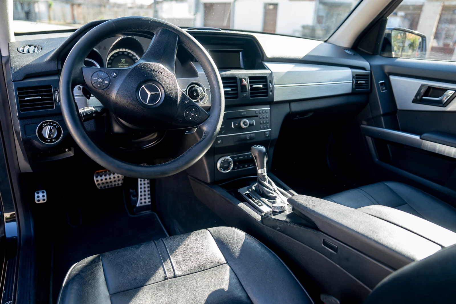 Mercedes-Benz GLK 350, снимка 7 - Автомобили и джипове - 54155133