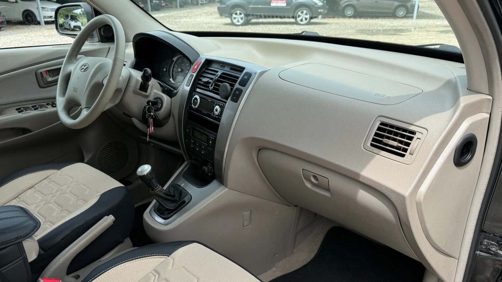 Hyundai Tucson 2.0CRDI/4WD/112кс/НОВ ВНОС ОТ ИТАЛИЯ, снимка 14 - Автомобили и джипове - 54753524