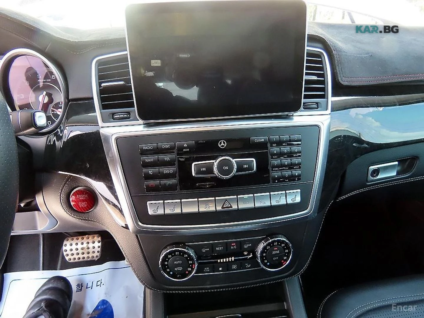 Mercedes-Benz ML 63 AMG 4MATIC/DISTRONIC/KEYLESS/KAMEPA, снимка 12 - Автомобили и джипове - 54763383