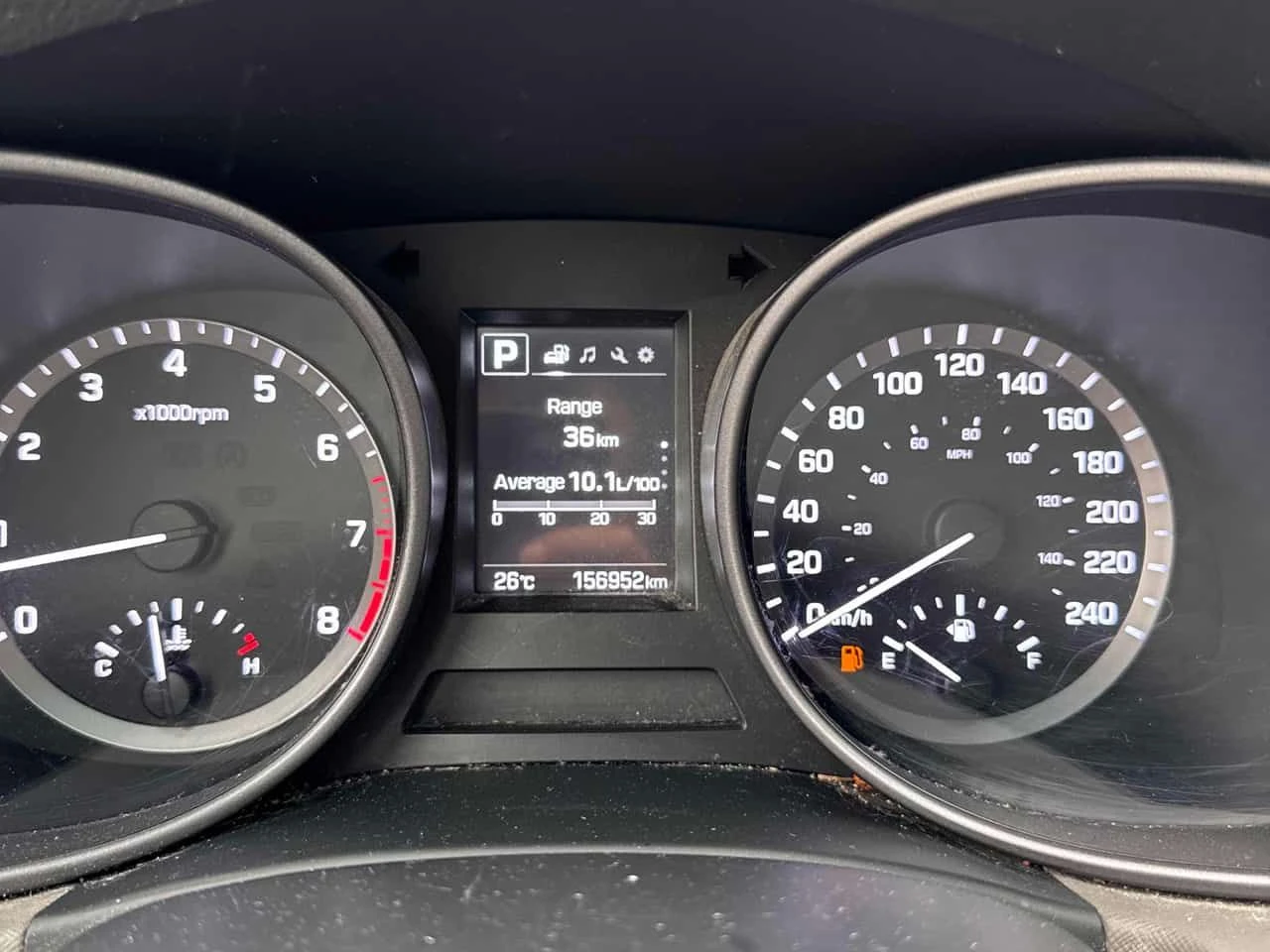 Hyundai Santa fe * FWD 4dr 2.4L* АВТОКРЕДИТ БЕЗ ПЪРВОНАЧАЛНА ВНОСКА, снимка 8 - Автомобили и джипове - 55439061