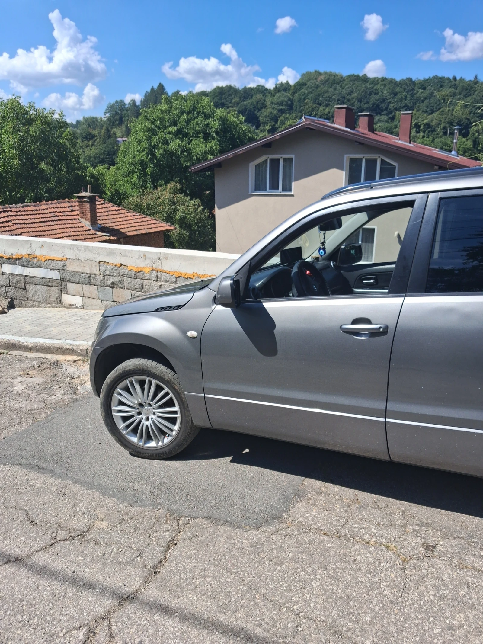 Suzuki Grand vitara, снимка 3 - Автомобили и джипове - 55987239