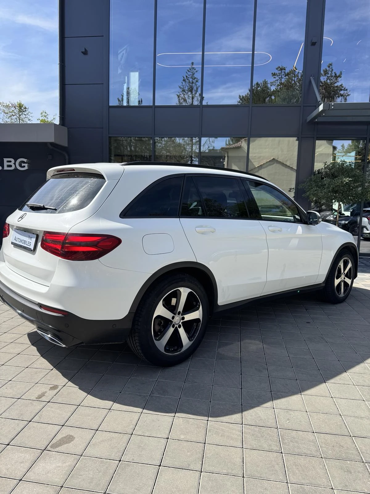 Mercedes-Benz GLC 220 4 Matic, снимка 7 - Автомобили и джипове - 56125264