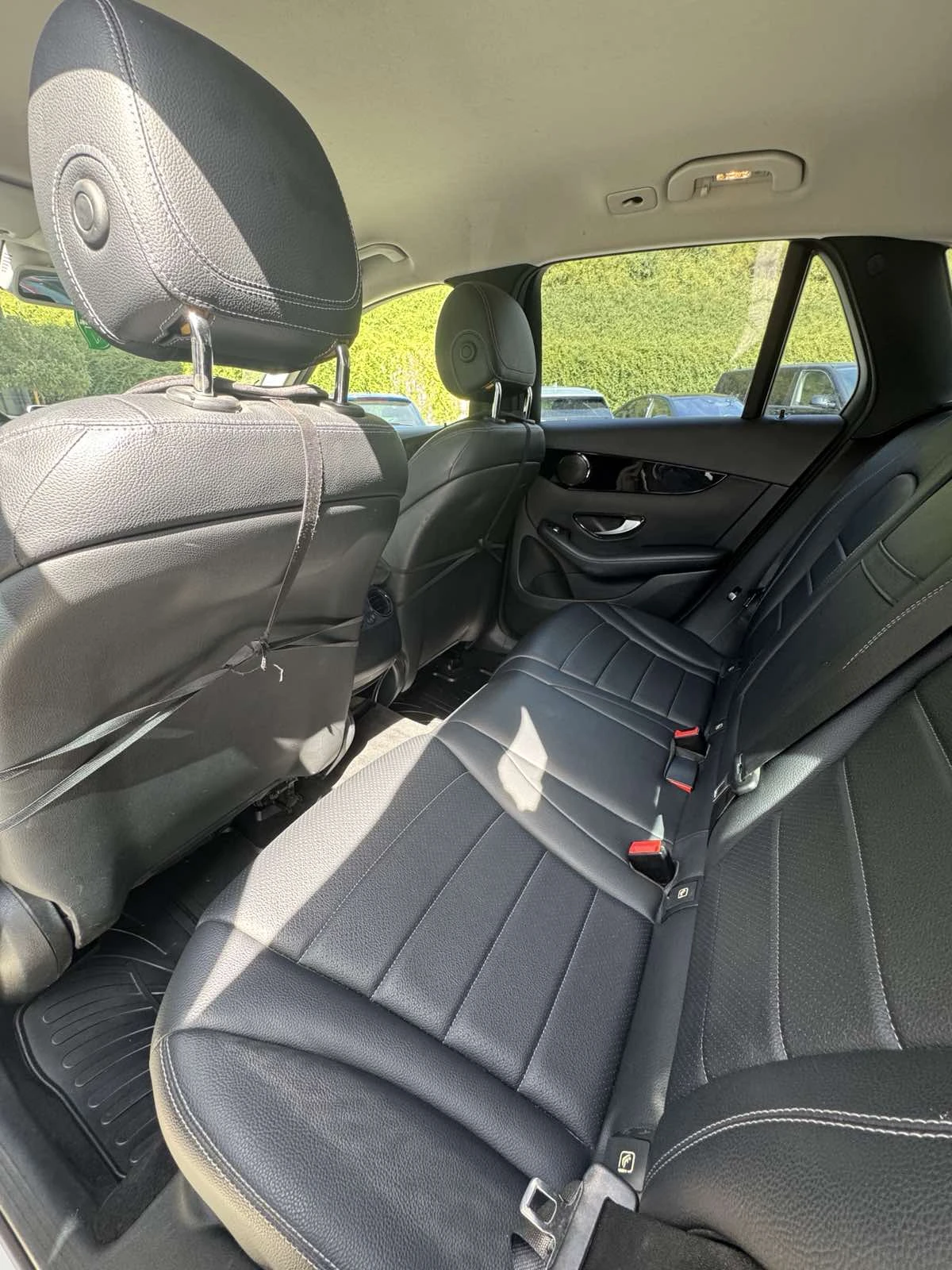 Mercedes-Benz GLC 220 4 Matic, снимка 10 - Автомобили и джипове - 56125264