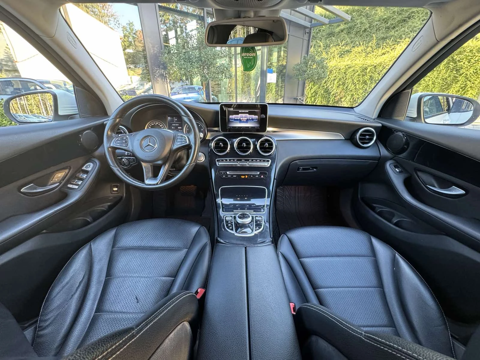 Mercedes-Benz GLC 220 4 Matic, снимка 13 - Автомобили и джипове - 56125264