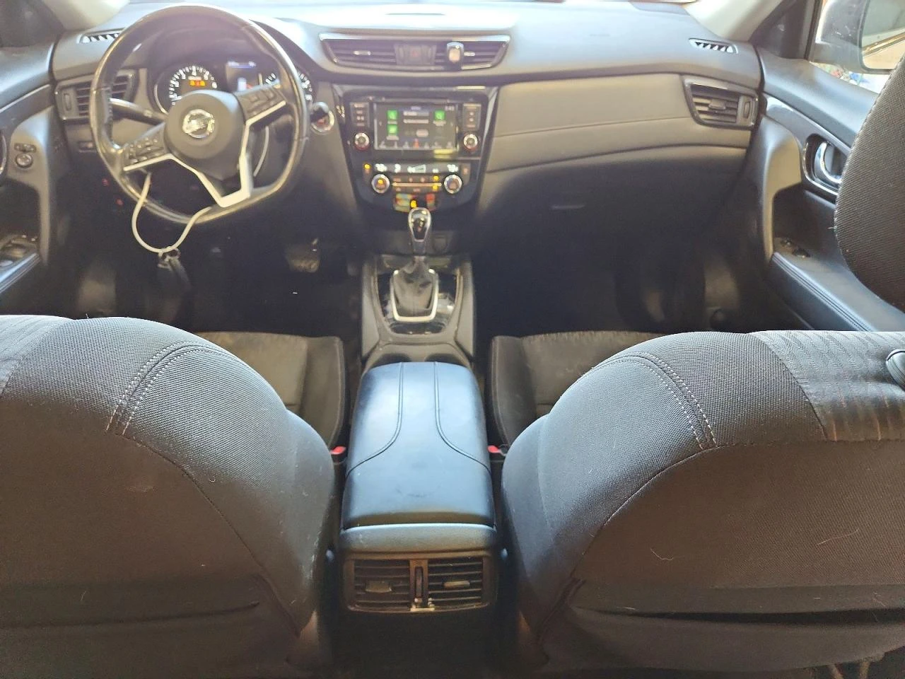 Nissan Rogue 2.5l Sv, снимка 8 - Автомобили и джипове - 56151268