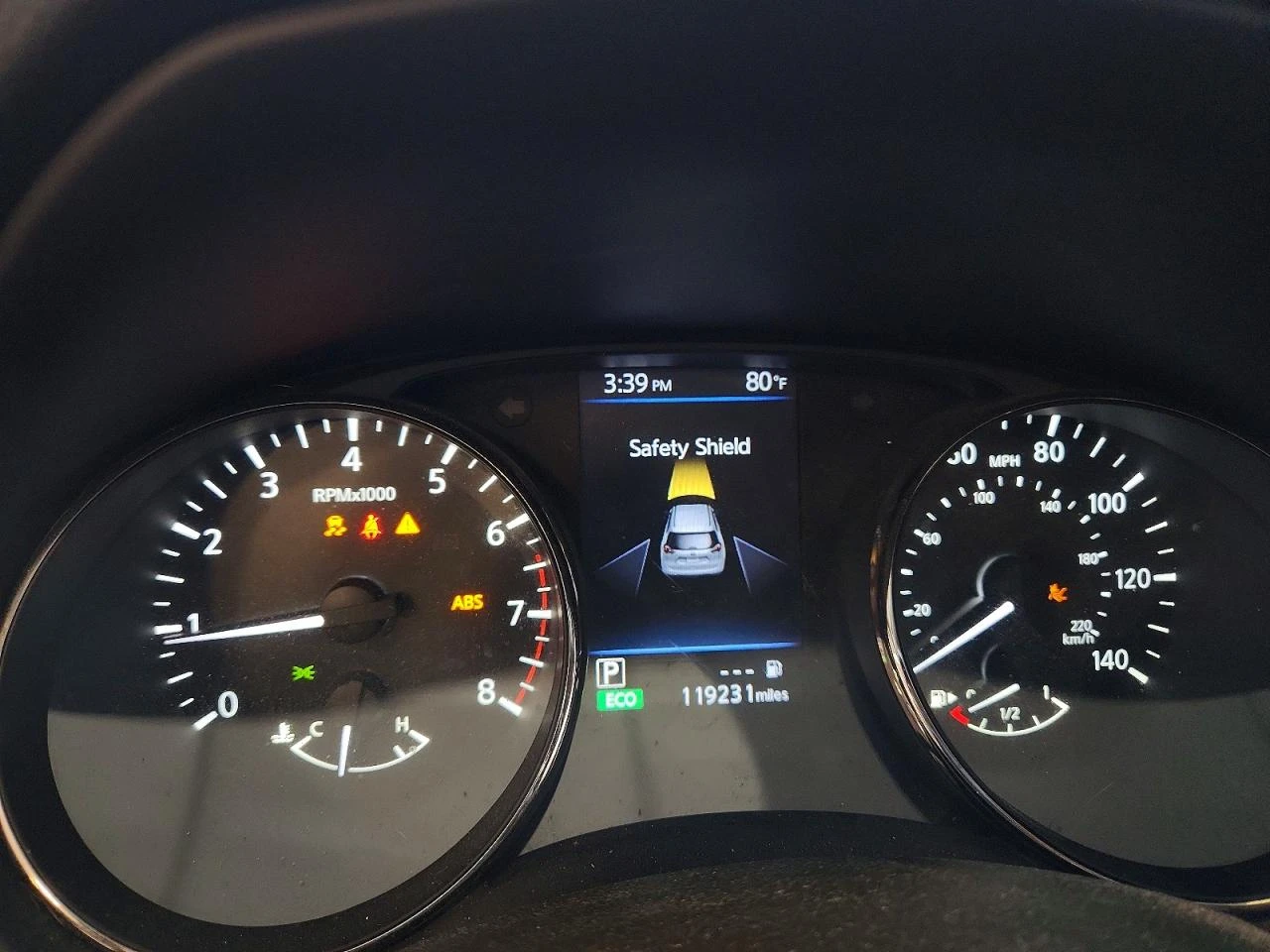 Nissan Rogue 2.5l Sv, снимка 9 - Автомобили и джипове - 56151268