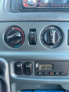 Mercedes-Benz Sprinter 311 2.2 109. К.с , снимка 13