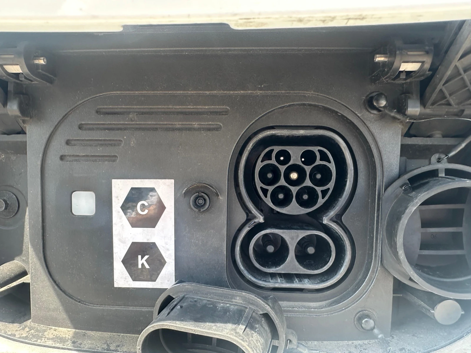 Maxus e3 Deliver AC* DC* 33km* Max Range | Mobile.bg � ����������� 15