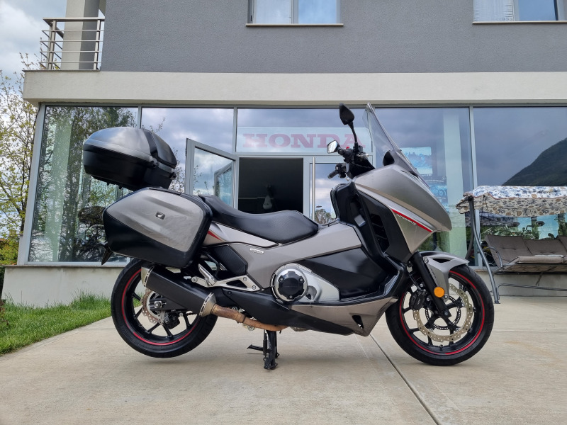 Honda Integra 2018 750i, снимка 1 - Мотоциклети и мототехника - 46356099