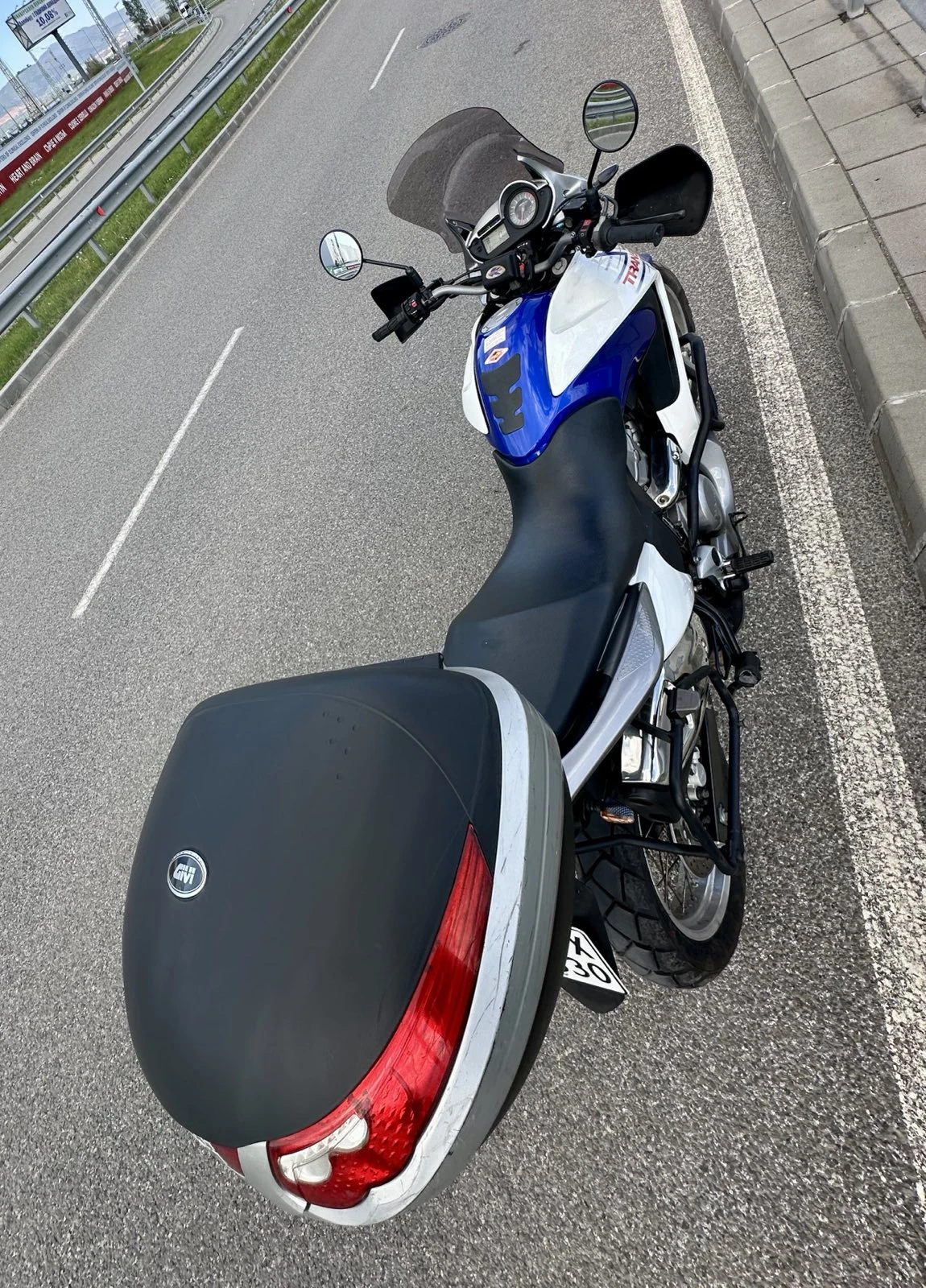 Honda Xl 700 VA - изображение 4
