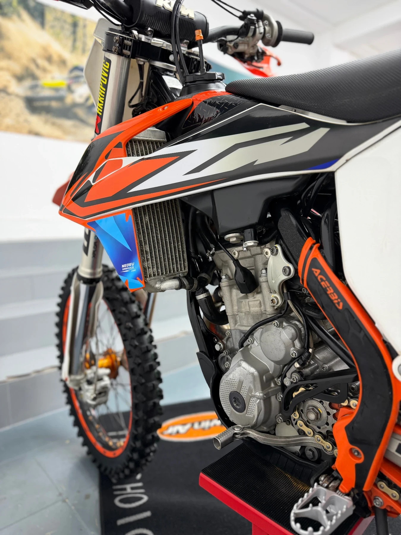 Ktm SX-F 250 /2 режима /Тракшън /Лънч /Стартер /Като нов, снимка 8 - Мотоциклети и мототехника - 54529173