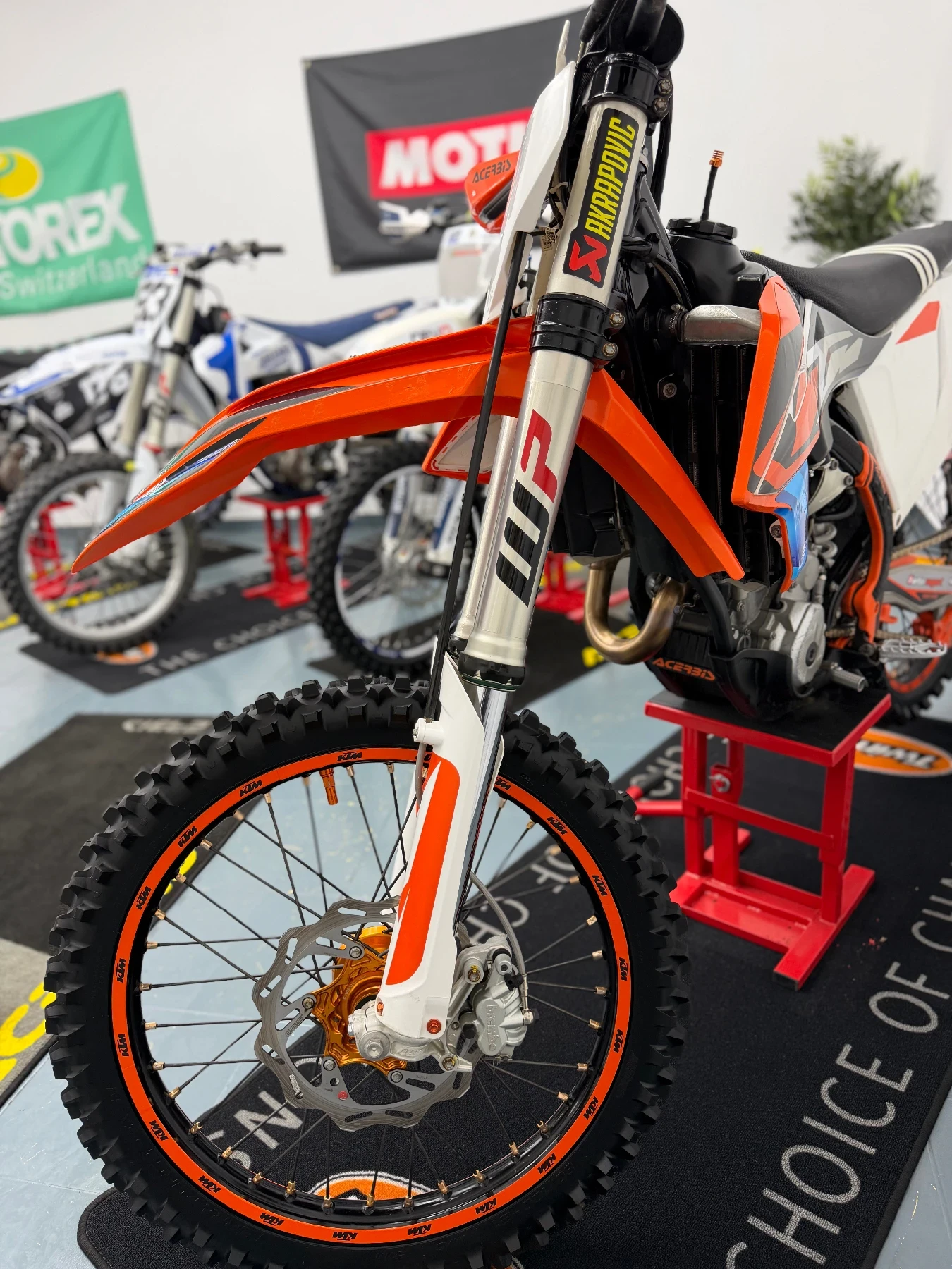 Ktm SX-F 250 /2 режима /Тракшън /Лънч /Стартер /Като нов, снимка 7 - Мотоциклети и мототехника - 54529173
