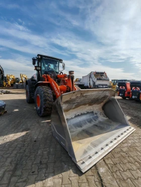 Челен товарач Hitachi ZW180-5B | Auto.bg — изображение 2