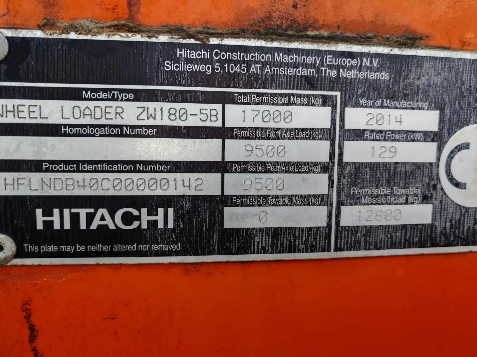 Челен товарач Hitachi ZW180-5B, снимка 5 - Индустриална техника - 54120277
