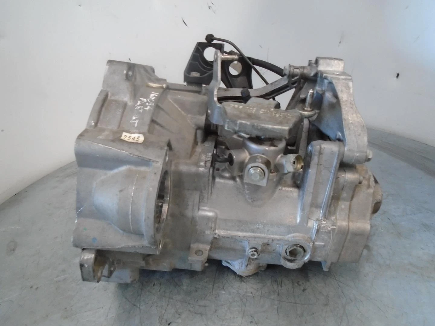   WV Touran Golf  - 2.0fsi 150cv JCK JYH JYL  | Mobile.bg   4