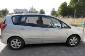 Обява за продажба на Toyota Corolla verso ~3 899 лв. - изображение 3