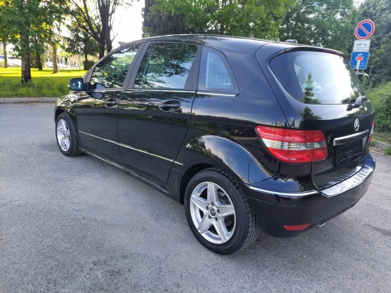 Mercedes-Benz B 180 i 116ps AUTOMATIC, снимка 4 - Автомобили и джипове - 46188779