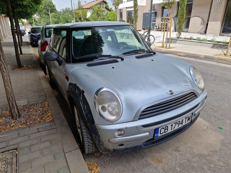 Mini One, снимка 2 - Автомобили и джипове - 46455942
