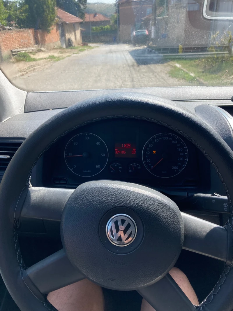 VW Golf, снимка 15 - Автомобили и джипове - 47349051