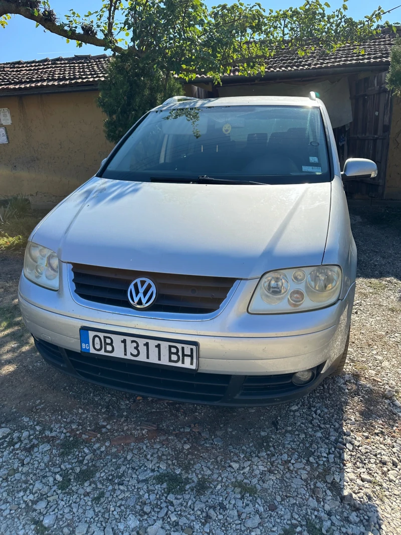 VW Touran, снимка 1 - Автомобили и джипове - 47738241