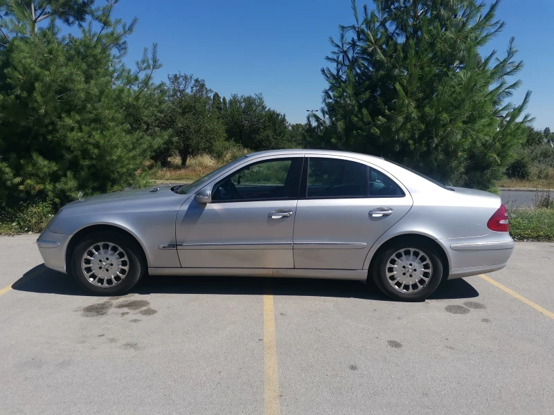 Mercedes-Benz E 320, снимка 4 - Автомобили и джипове - 51096611
