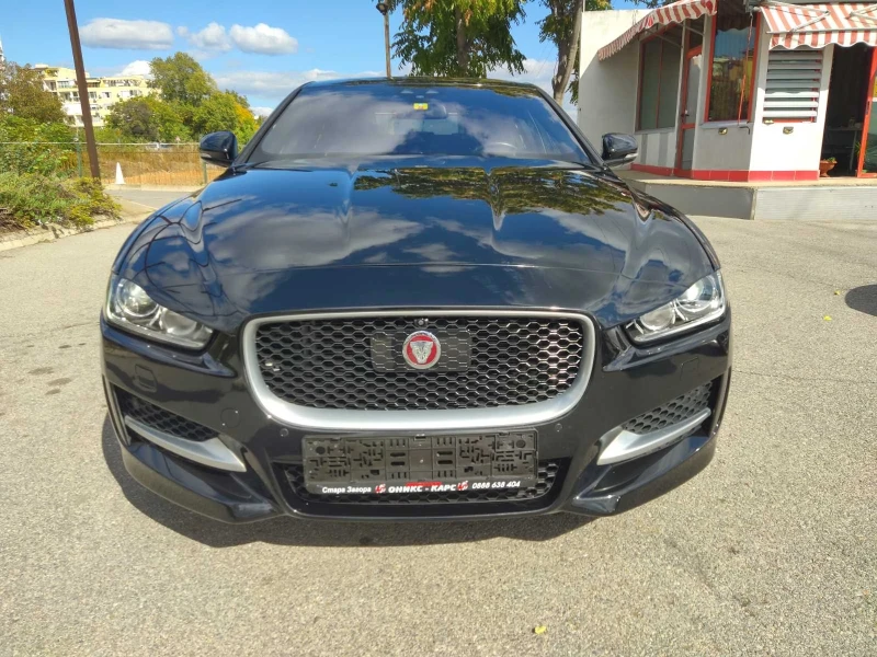 Jaguar XE 2.0T SWISS/FULL, снимка 9 - Автомобили и джипове - 52395721